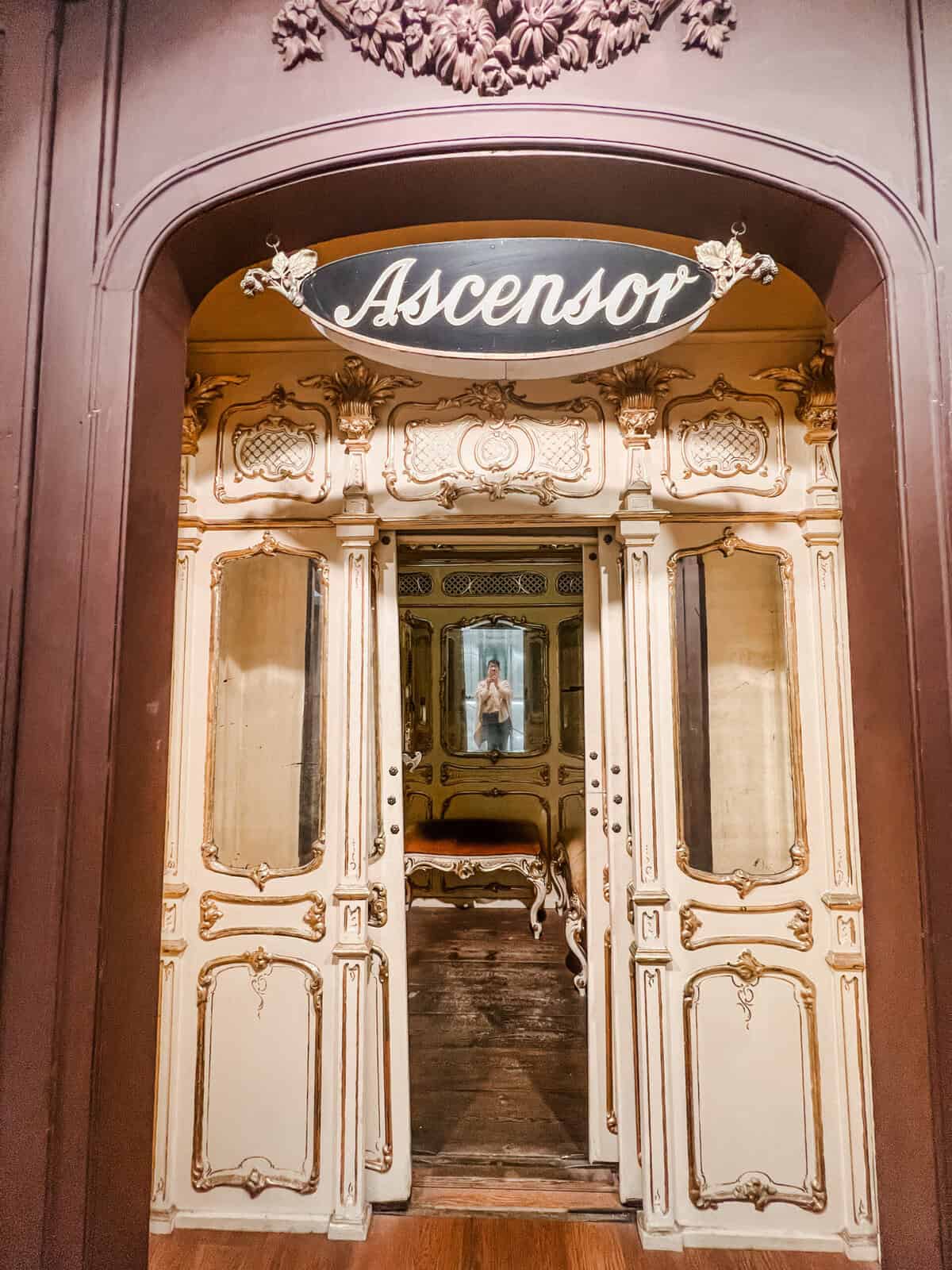 Hidden Elevator in Lisbon