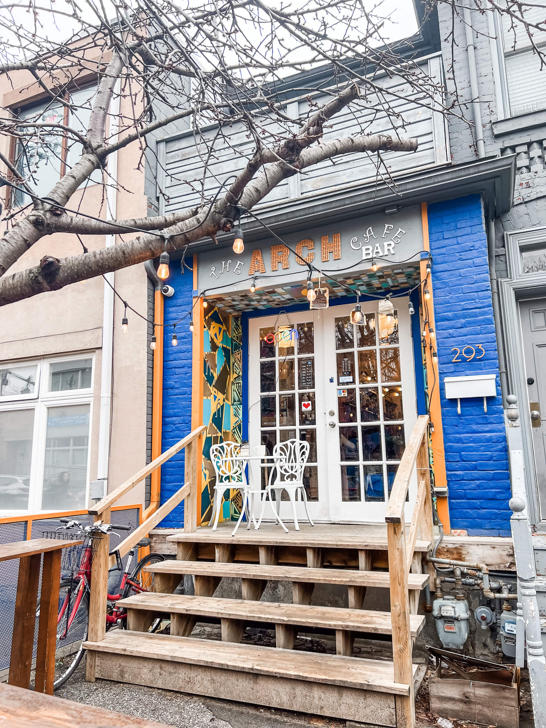 a storefront in kensington