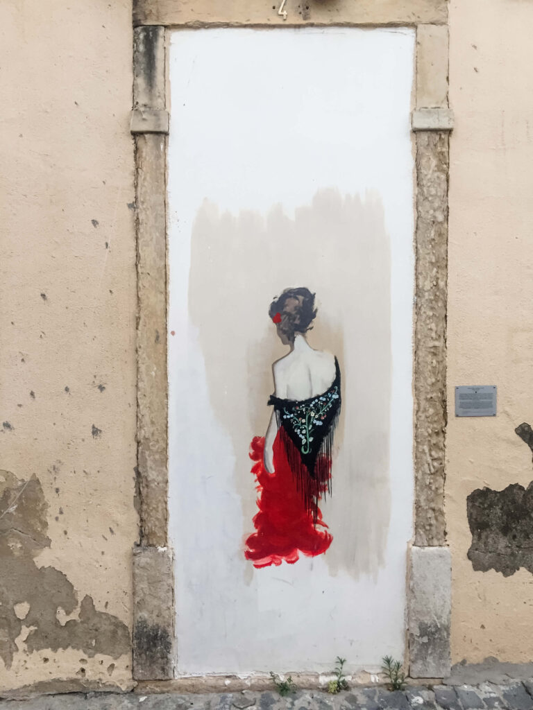 a tribute to severa the first fado singer in mouraria lisbon